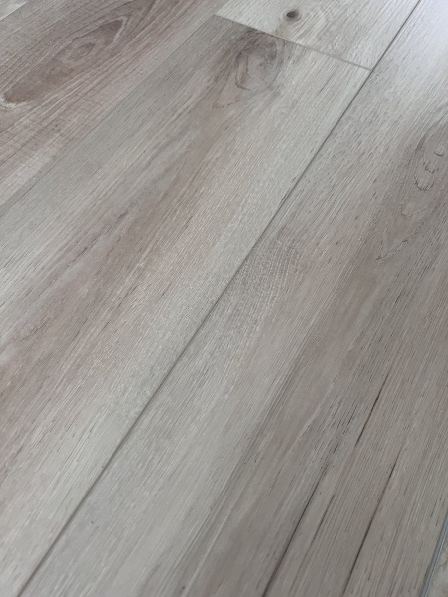 SPC ламинат "OneFloor" ЕСО 5021 (4V фаска) (1220*184*4 мм) — купить в Ярославле