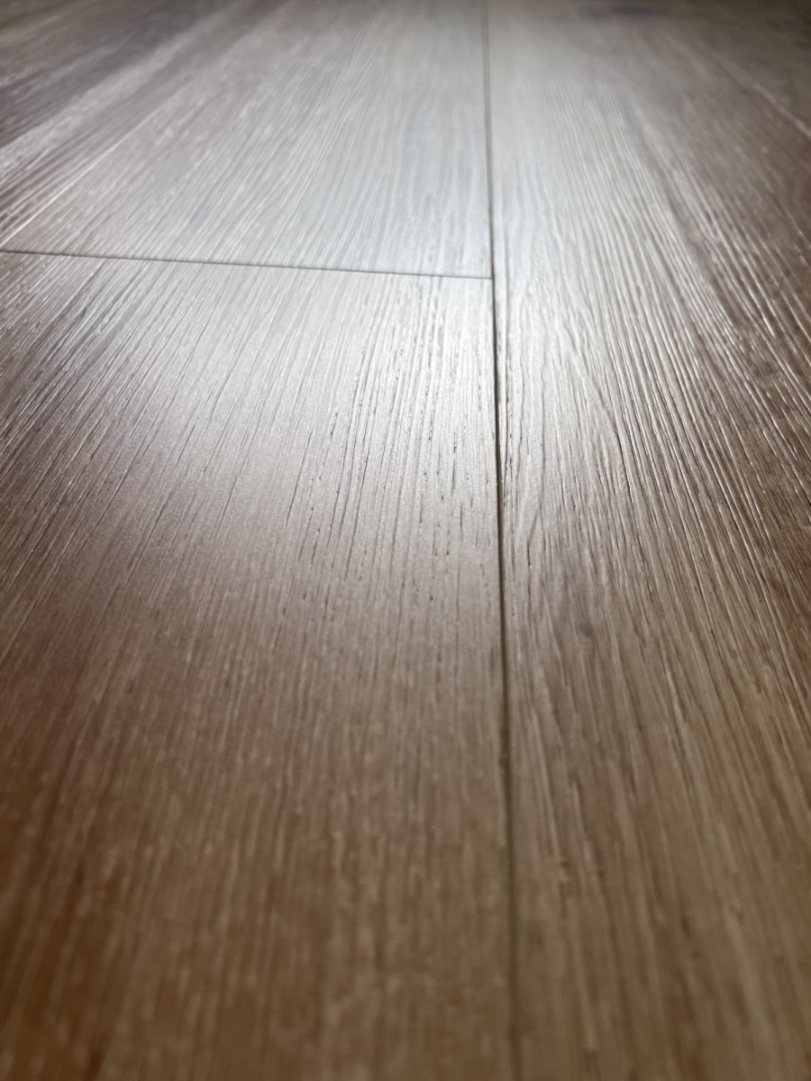 SPC ламинат "OneFloor" ЕСО 5011 (4V фаска) (1220*184*4 мм) — купить в Ярославле