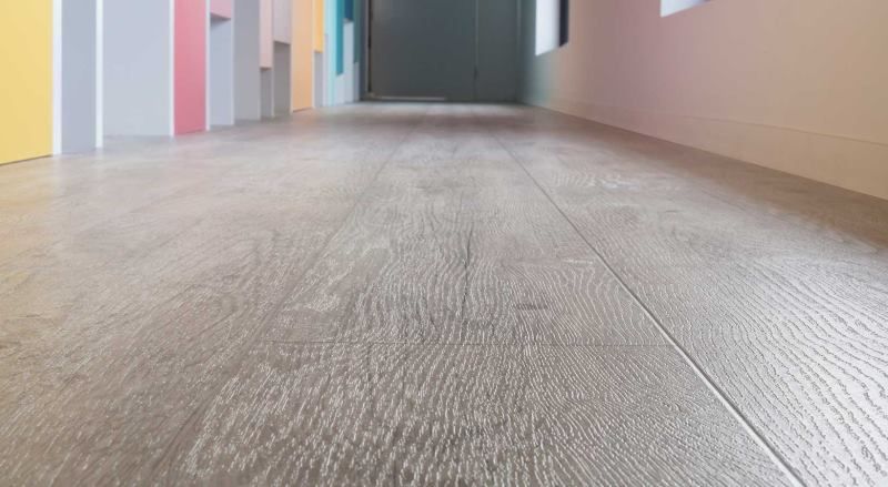 Линолеум бытовой "IVC" Woodlike Cousteau W06 (3м) — купить в Ярославле