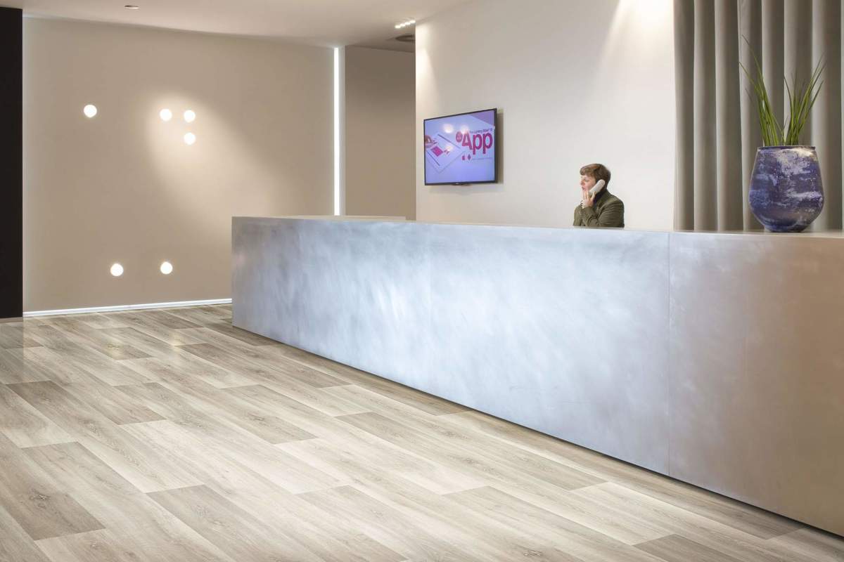 Замковая ПВХ плитка "Berry Alloc" Pureclick 55 LIME OAK 139S (204*1326*5 мм) — купить в Ярославле