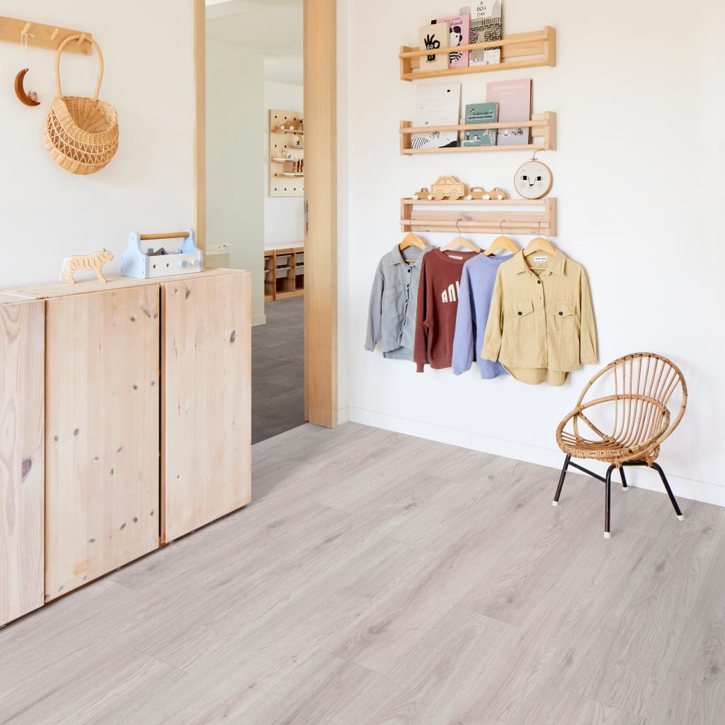 SPC ламинат "Adelar" Eterna Easy 05221 Chapman Oak (1220*181*5 мм) — купить в Ярославле