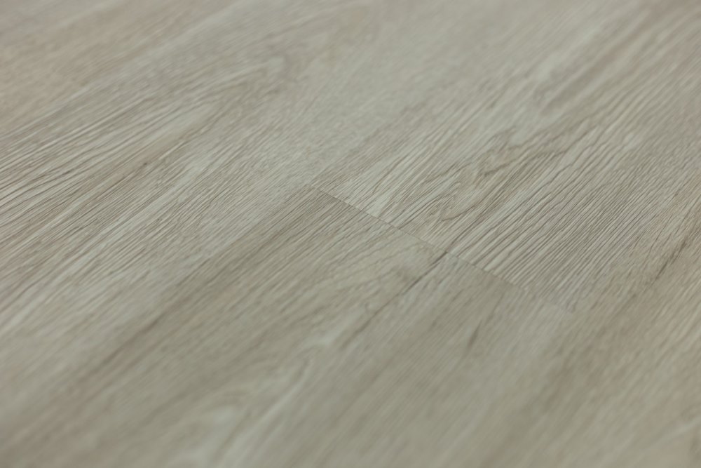 Замковая ПВХ плитка "Art Tile" Дуб Британь (920*150*4 мм) — купить в Ярославле