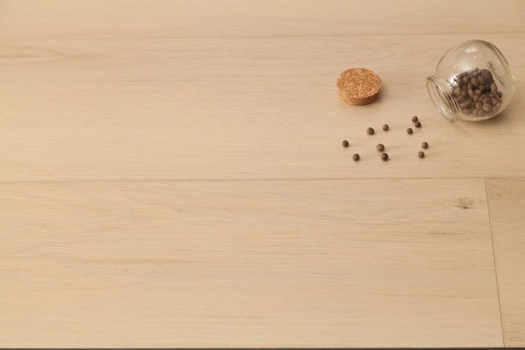 Плитка ПВХ "Bonkeel" Line 201 (1220*183*4 мм) — купить в Ярославле