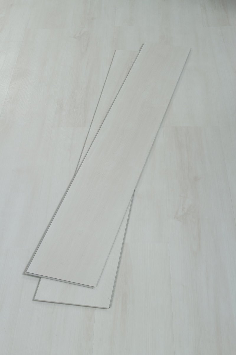 SPC ламинат "OneFloor" ЕСО 8055 (1220*184*4 мм) — купить в Ярославле