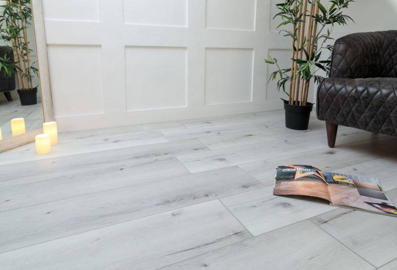 Замковая ПВХ плитка "Aquafloor" AF8006XL (1524*228*8 мм) — купить в Ярославле