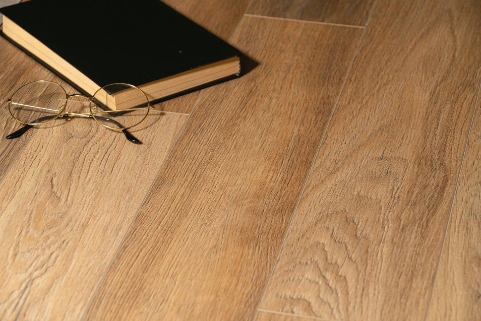 Виниловый ламинат "Bonkeel" Style Дуб Бонди (1200*125*4 мм) — купить в Ярославле