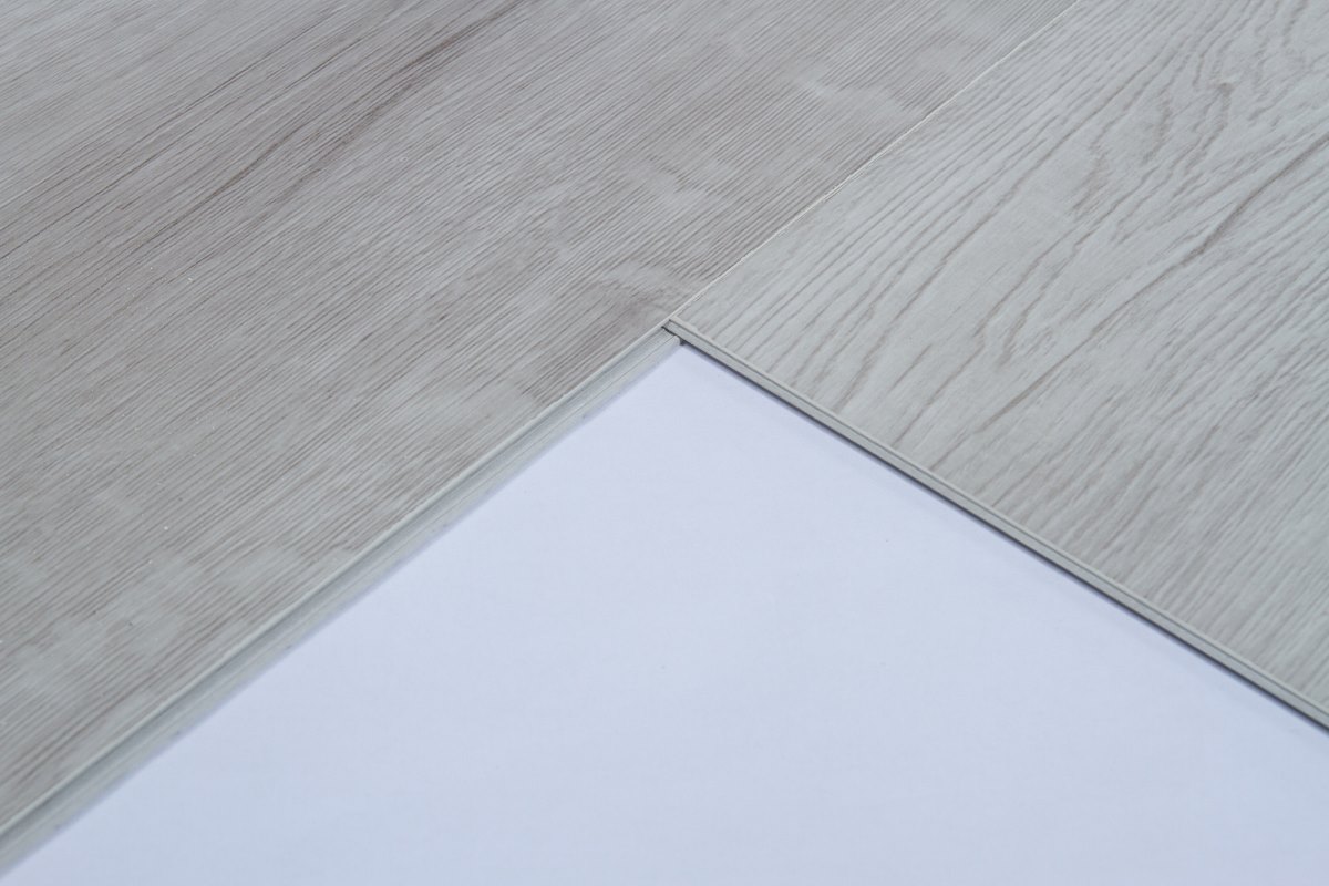 SPC ламинат "OneFloor" ЕСО 5050 (4V фаска) (1220*184*4 мм) — купить в Ярославле