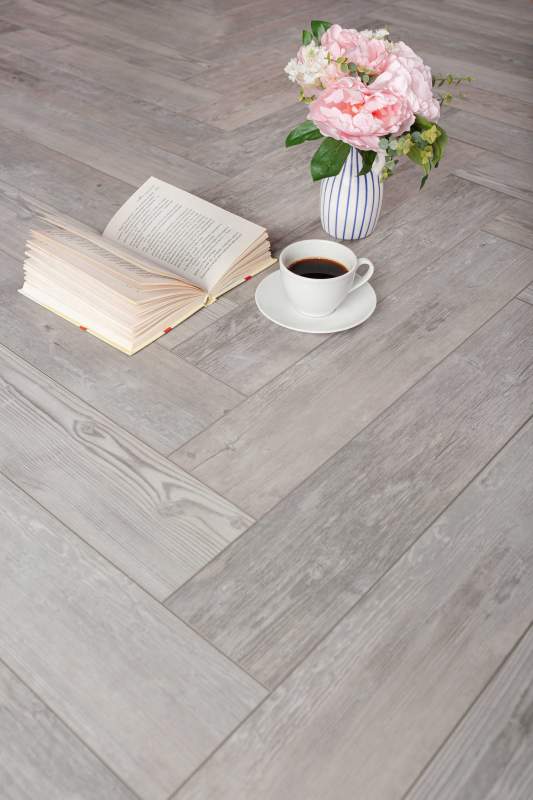 Замковая ПВХ плитка "Aberhof" Carmelita 1687 (615*123*5 мм) — купить в Ярославле