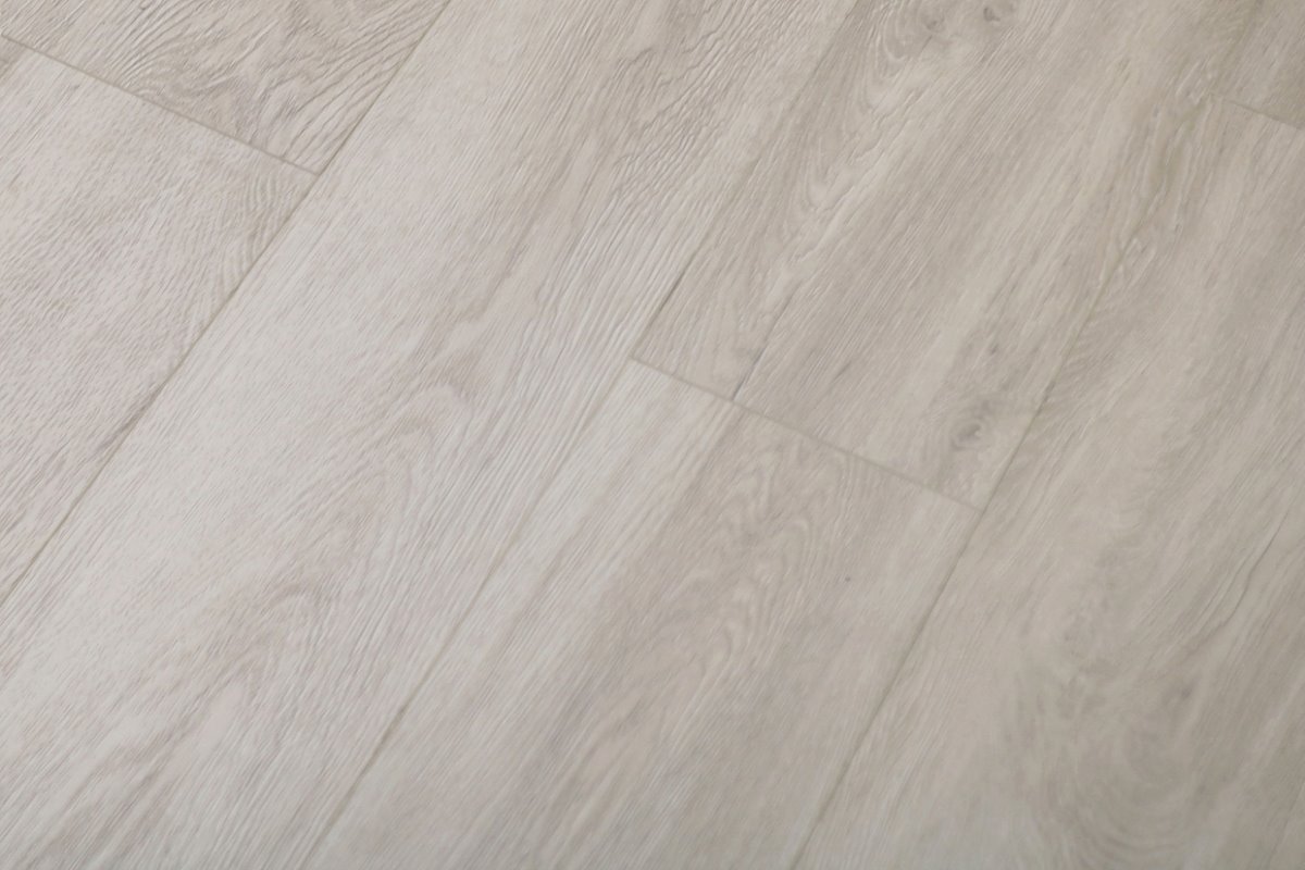 SPC ламинат "Profield" Дуб Кьявари (1220*184*4 мм) — купить в Ярославле