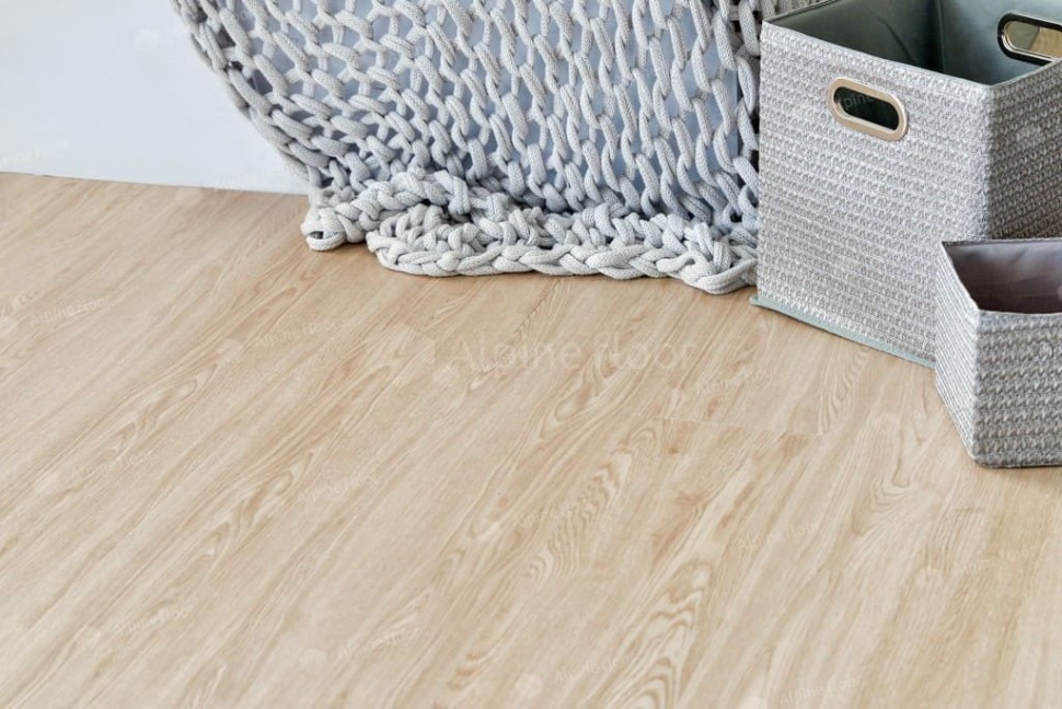 Виниловый ламинат "Alpine Floor" Classic Light MC Ясень Макао (1220*183*3,5 мм) — купить в Ярославле